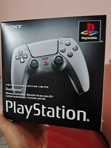 Dualsenses edição limitada 30th Playstation LACRADO COM NOTA