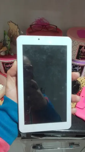 Tablete multilaser M7s Plus