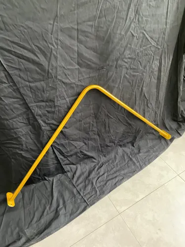 Provador de canto dourado