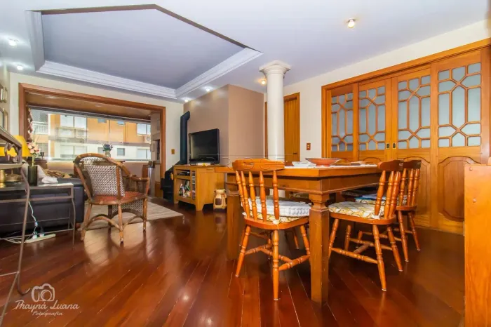 Imóvel para venda tem 107 metros quadrados com 3 quartos em Boa Vista - Porto Alegre - RS