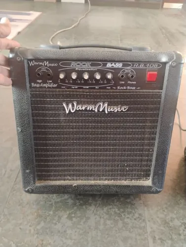 Amplificador Warm Music Rock Bass R.B. 108