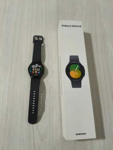 Relógio Samsung Galaxy Watch 5 40mm (LTE/4G) - Como Novo
