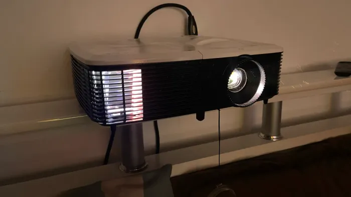 Projetor Ricoh Hdmi