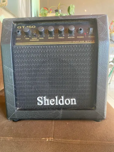 Cubo Amplificador de guitarra 