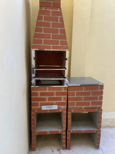 Churrasqueira 45cm.+ bancada