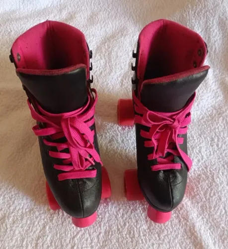 Patins Retrô Oxer em couro 4 rodas nº36