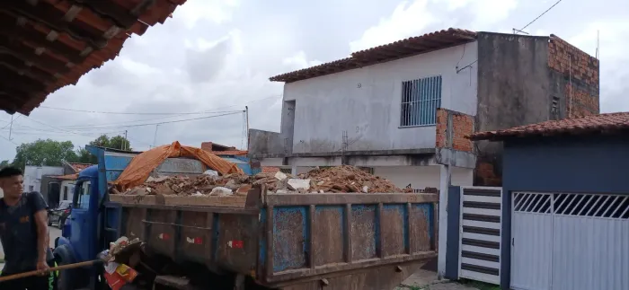 Carradas de materiais!!!