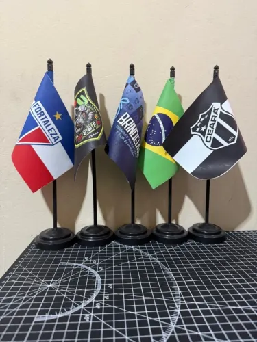 Bandeiras Personalizadas de mesa, logos, fotos, emblemas, times, simbolos 