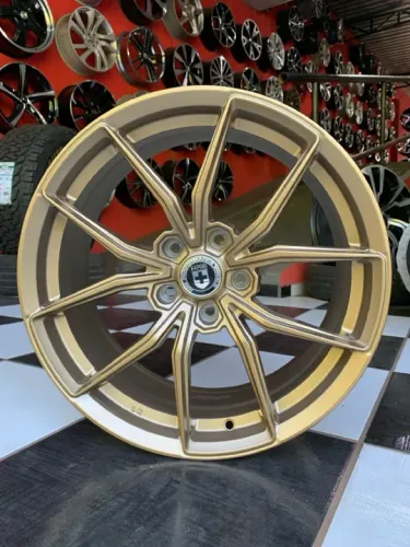 Rodas aro 18 Flow Form 5x114 HRE Bronze