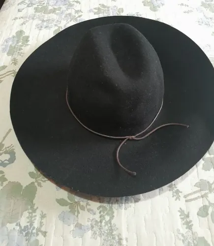 Chapéu fedora em feltro cowboy