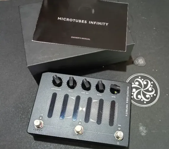Pedal Preamp Darkglass Microtubes Infinity Multiband 