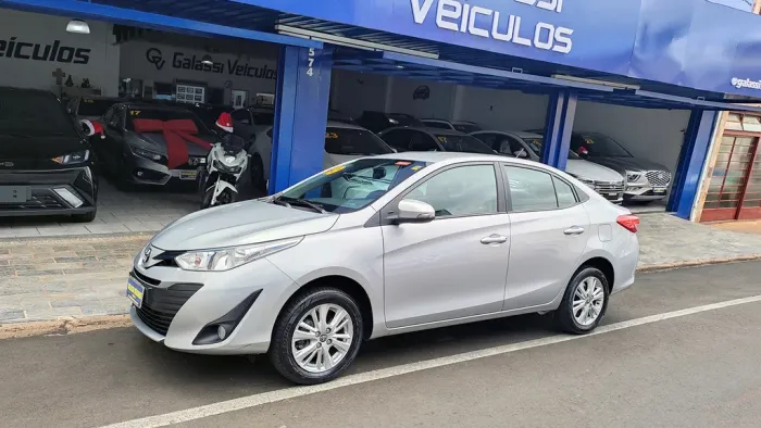 Toyota Yaris XL Sedan 1.5 Flex 16V 4P Aut. 2019