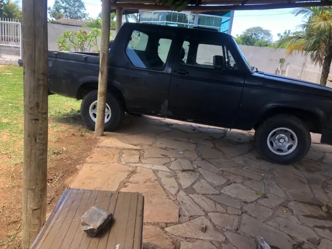 Chevrolet D-20 S / Luxe 3.9/4.0 Diesel 1993