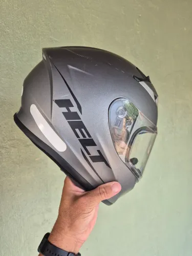 Vendo capacete Helt tamanhk 62.