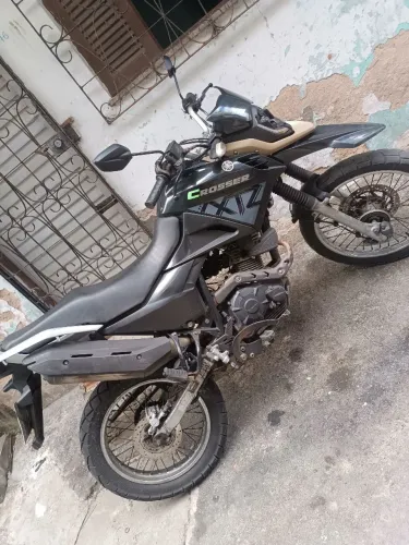 Vendo ou troco por carro