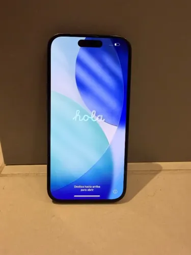 iPhone 15 128GB Desbloqueado - Praticamente Novo - R$3.000