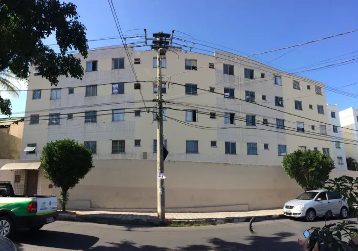EXCELENTE APARTAMENTO NO BAIRRO ITAPOÃ