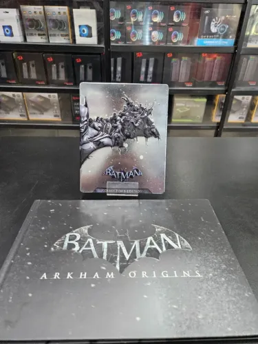 Jogo Batman Arkham Origins Collectors Edition Steel Book (Jogo + Art Book) para PS3