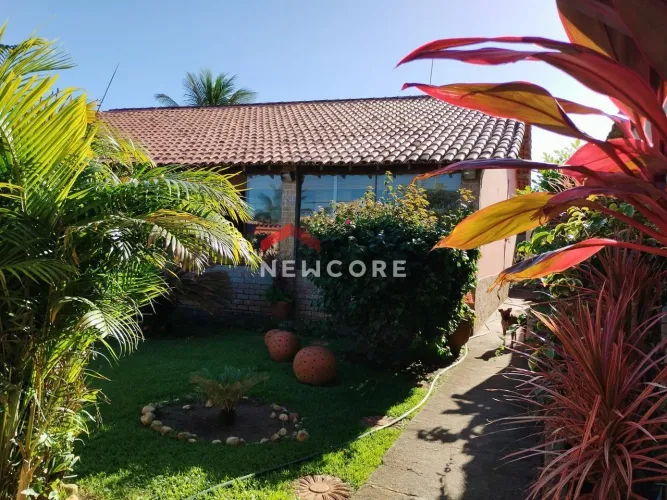 Casa de condomínio em Rua Apolo Seis - Verão Vermelho (Tamoios) - Cabo Frio/RJ