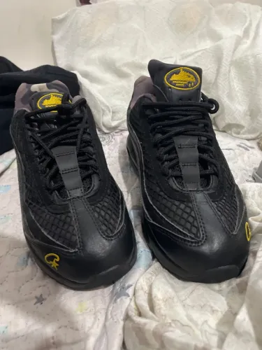 Air max Corteiz Honey seminovo