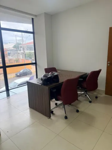Sala para aluguel mobiliada com 28 m² em Vila Mesquita, Bauru - SP