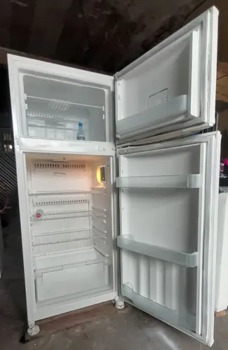 GELADEIRA PLACA FRIA 425 LITROS COM GARANTIA