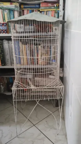 Gaiola grande de chão