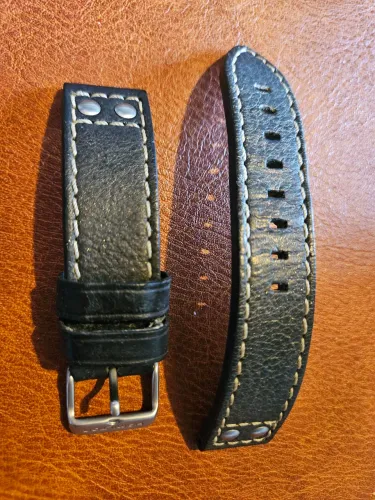 Pulseira de couro original HAMILTON 20MM. Perfeita para os modelos Khaki e pilot! 