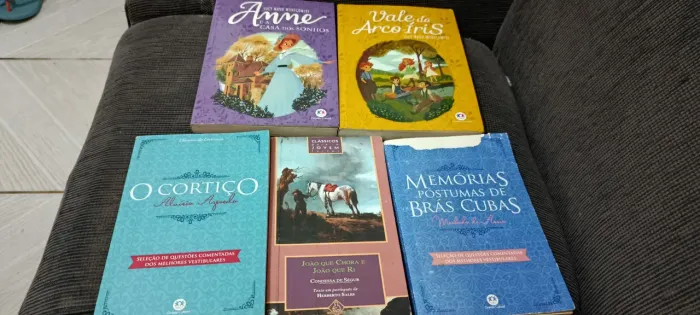 Lote com 5 livros