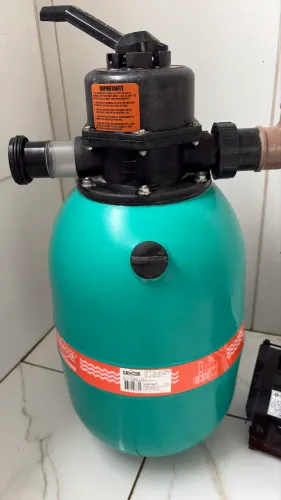 Filtro e motor Dancor para piscina