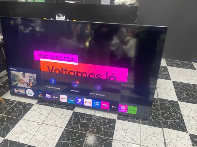 Vendo TV Samsung 70  polegadas 