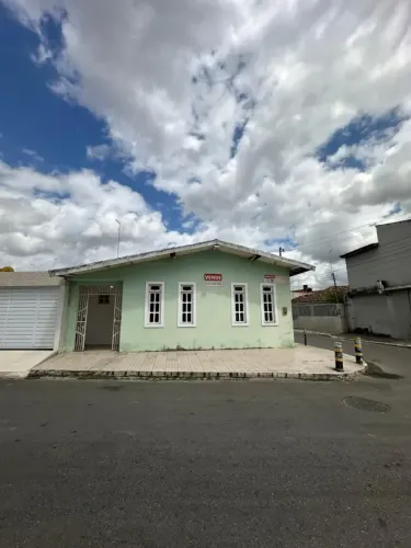 Imóvel Comercial para Venda em Nossa Senhora das Dores, Centro, 2 banheiros