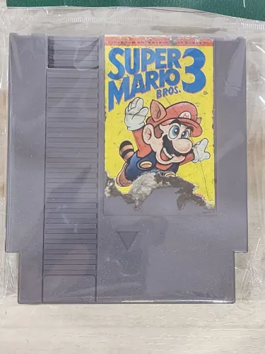 O classico do 8bits Super Mario Bros 3 de Nintendo