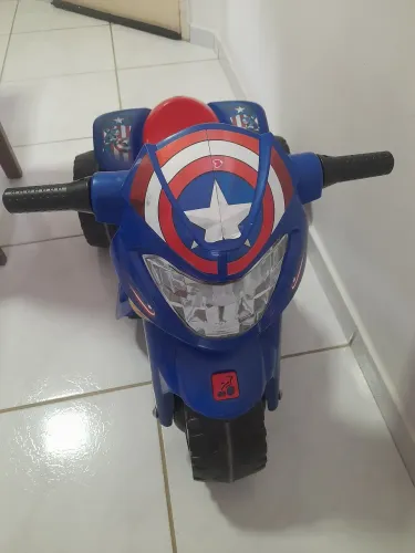 Moto elétrica bandeirante