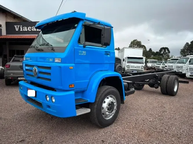 VW 17180 WORKER ano 11/11 263.476 Km R$ 205.000,00 av