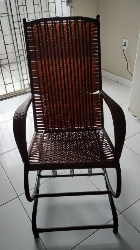 Cadeira de embalo R$150,00