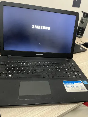 Notebook Samsung com ssd 240 gb 