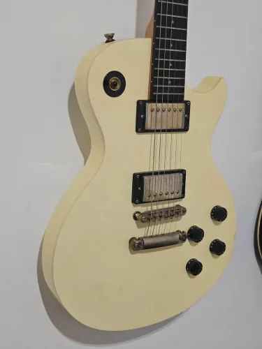 Guitarra - Les Paul Groovin