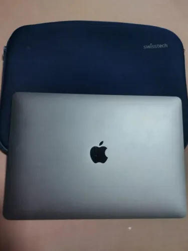 Apple Macbook Air 13" 2020 SpaceGrey (i3, 8GB RAM, 256GB)