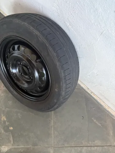 Roda aro 14 com pneu 