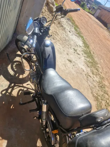 Vendo ou troco Suzuki intruder 250 1998.