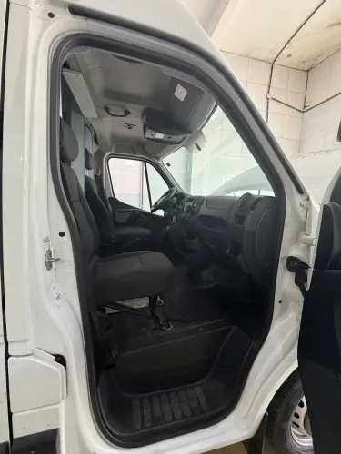 Renault Master 2.3 DCI Furgão 16V Diesel 2024