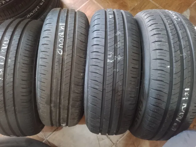 4 pneus 175 65 14 Dunlop esanave novos