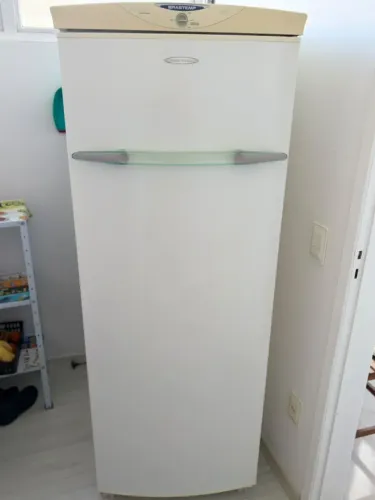 Geladeira Brastemp 350L Inside Freezer 127v