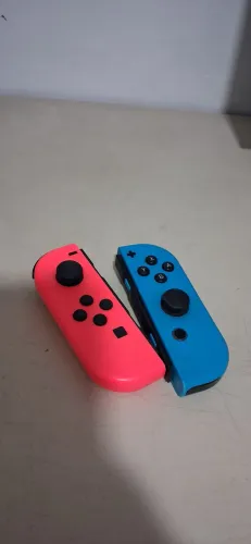 Joy con (SÓ FUNCIONAM NO CONSOLE)