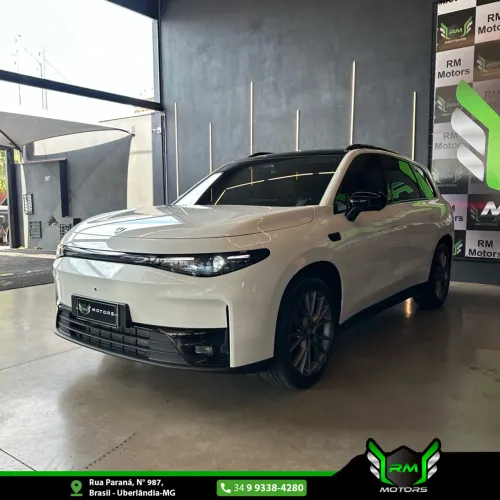 Leapmotor C10 REEV (Híbrido) 2026