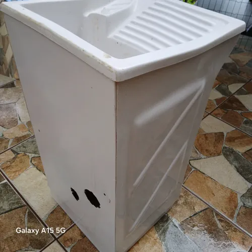 Tanquinho pouco usado 