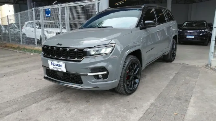 Jeep Commander Black Hurricane 2.0 4X4 TB AUT 2025