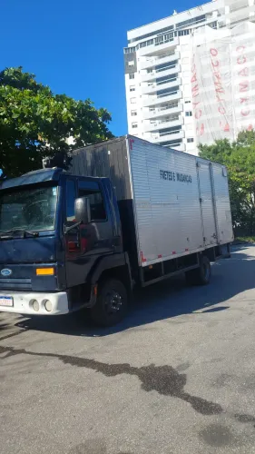 Mudanças e fretes em geral 