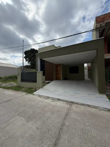 LINDA CASA A VENDA EM CONDOMÍNIO NO RIO DA PRATA DE CAMPO GRANDE / RJ